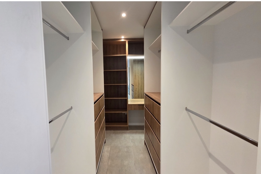 3 Bedroom Property for Sale in Country Club Western Cape